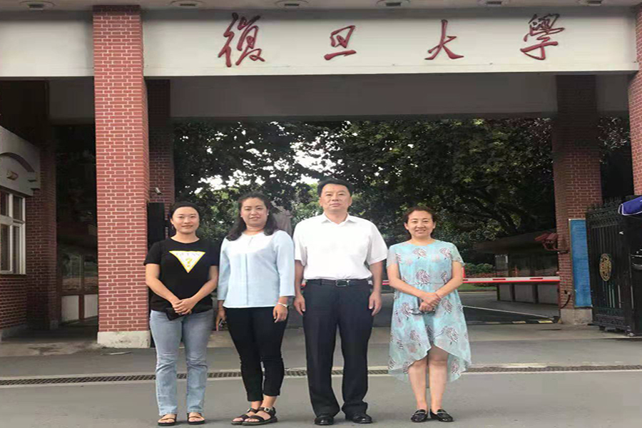 娱乐城